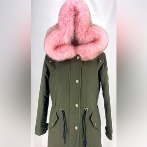 BRAND NEW MOOSEKNUCKLE